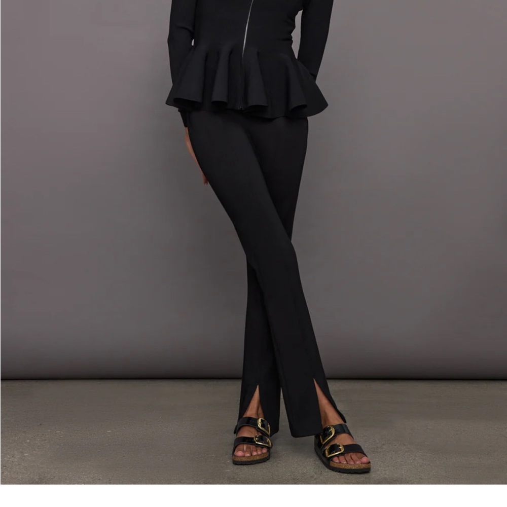 Carbon38 Split Leg Pant in Scuba